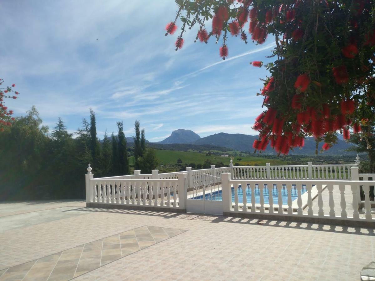 Los Tres Picos Prado Del Rey Dış mekan fotoğraf